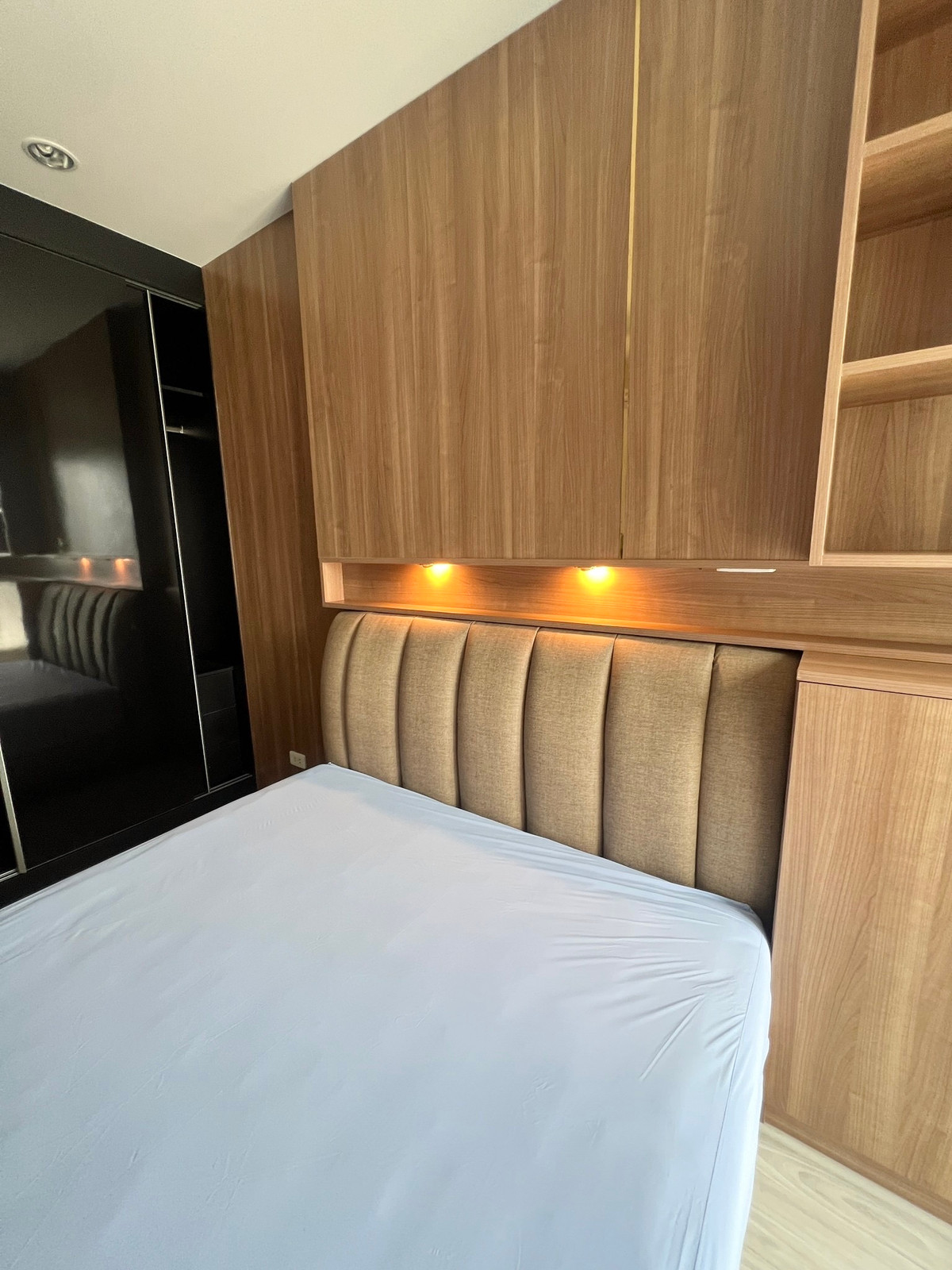 For RentCondoBangna, Bearing, Lasalle : For Rent ✨ IDEO Mobi Sukhumvit Eastgate ✨ Fully furnished with appliances, near BTS Bangna.