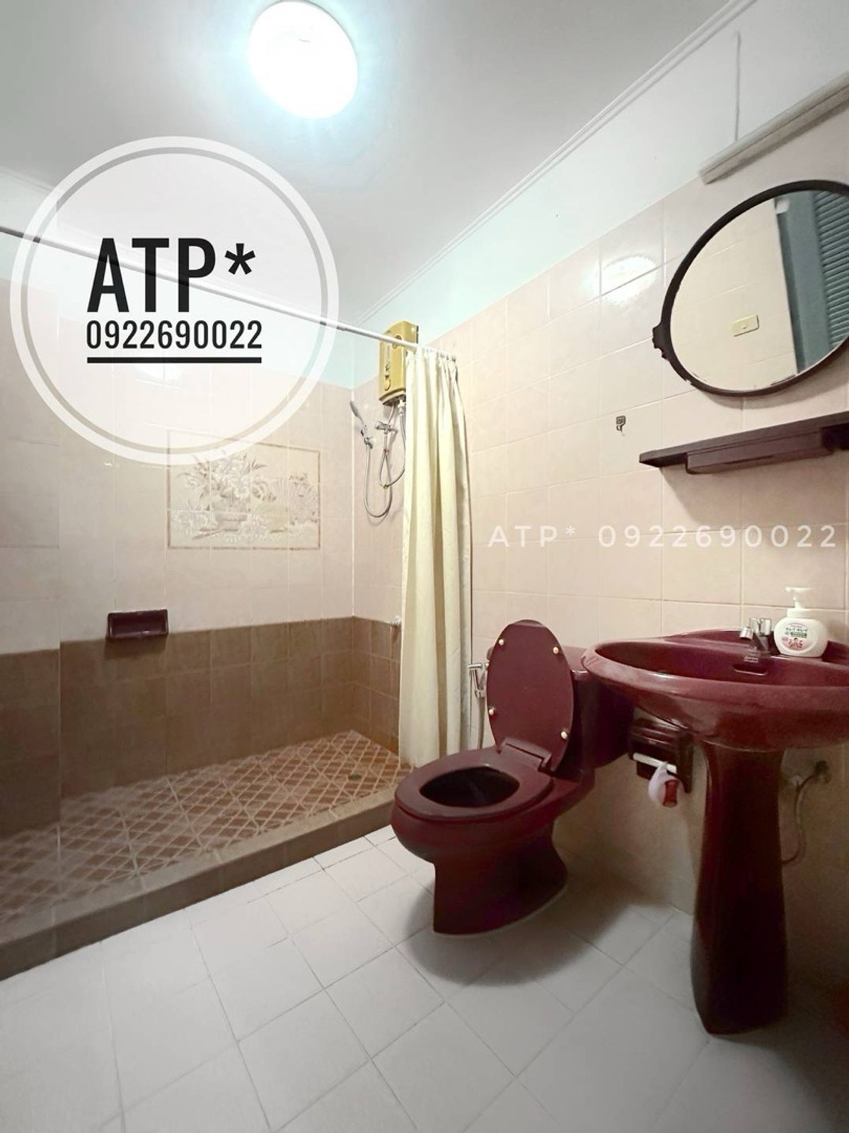 ให้เช่าทาวน์โฮมรามคำแหง หัวหมาก : **เช่า** บ้านทาวน์เฮ้าส์พร้อมเข้าอยู่ 27ตรว/3ชั้น/5นอน/3น้ำ/โถง+ครัว/5แอร์/2จอดรถ/เฟอร์ครบ @ รามคำแหง (หัวหมาก-หลังราม)