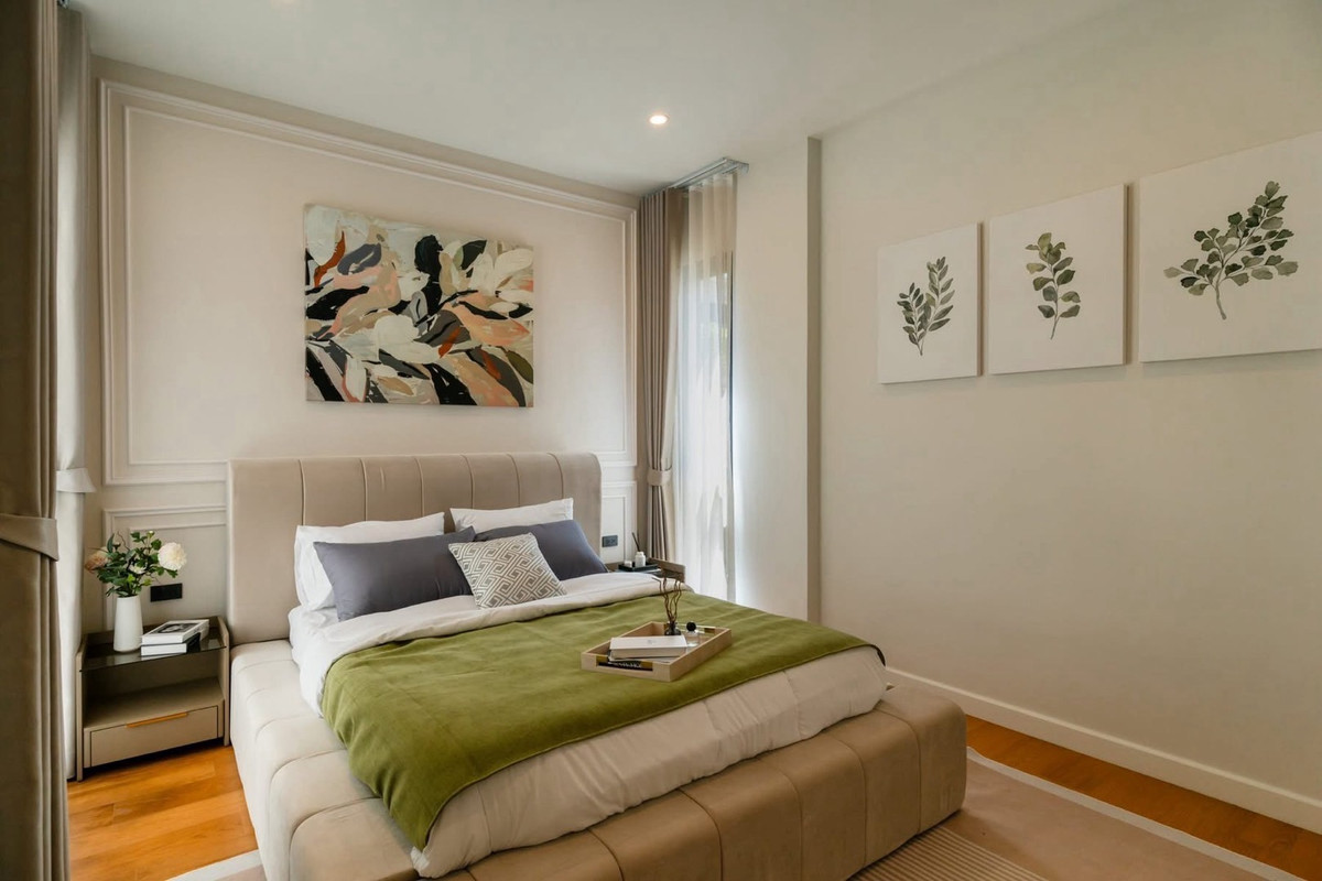 HousePattanakan, Srinakarin : For sale/rent 
CINQ ROYAL KRUNGTHEP KREETHA
New house, never lived in.