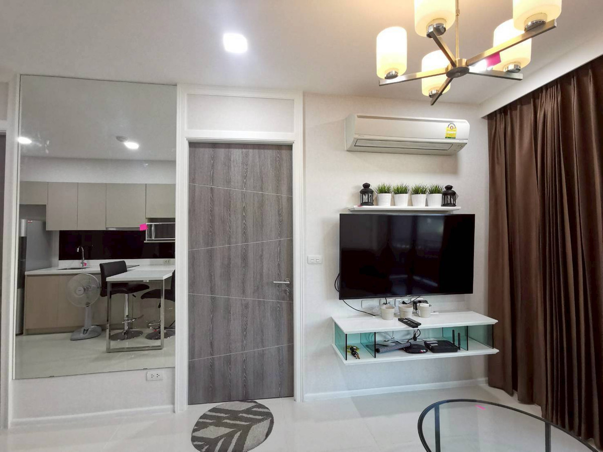 คอนโดสุขุมวิท อโศก ทองหล่อ : ขาย/ให้เช่าคอนโดมิเนียม ทราพีโซ สุขุมวิท 16 ใกล้ MRT ศูนย์การประชุมแห่งชาติสิริกิติ์ (N.2045)