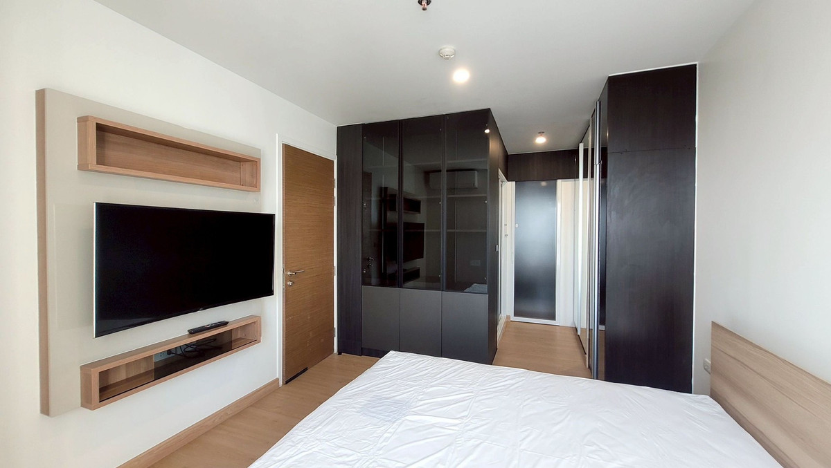 For RentCondoSapankwai,Jatujak : 💥 FOR RENT : Rhythm Phahol-Ari Condo 💥