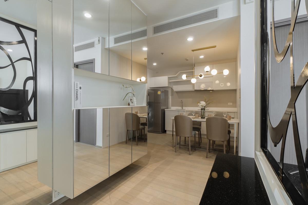 For RentCondoRatchathewi,Phayathai : For rent: Pyne by Sansiri, best price! 2 bedrooms, 2 bathrooms, 68 sq m, only 49k, next to BTS Ratchathewi, ready to move in.