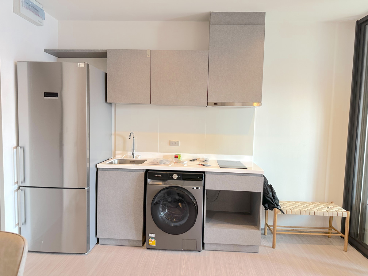 ให้เช่าคอนโดพระราม 9 เพชรบุรีตัดใหม่ RCA : 🔥 ปล่อยเช่าด่วน 🔥 ห้องสวย  วิวดีมาก ถูกมาก โครงการสุดฮอต   พร้อมย้ายเข้าห้องสุดท้าย  Call : 0619824959 Line ID :  elegant.289