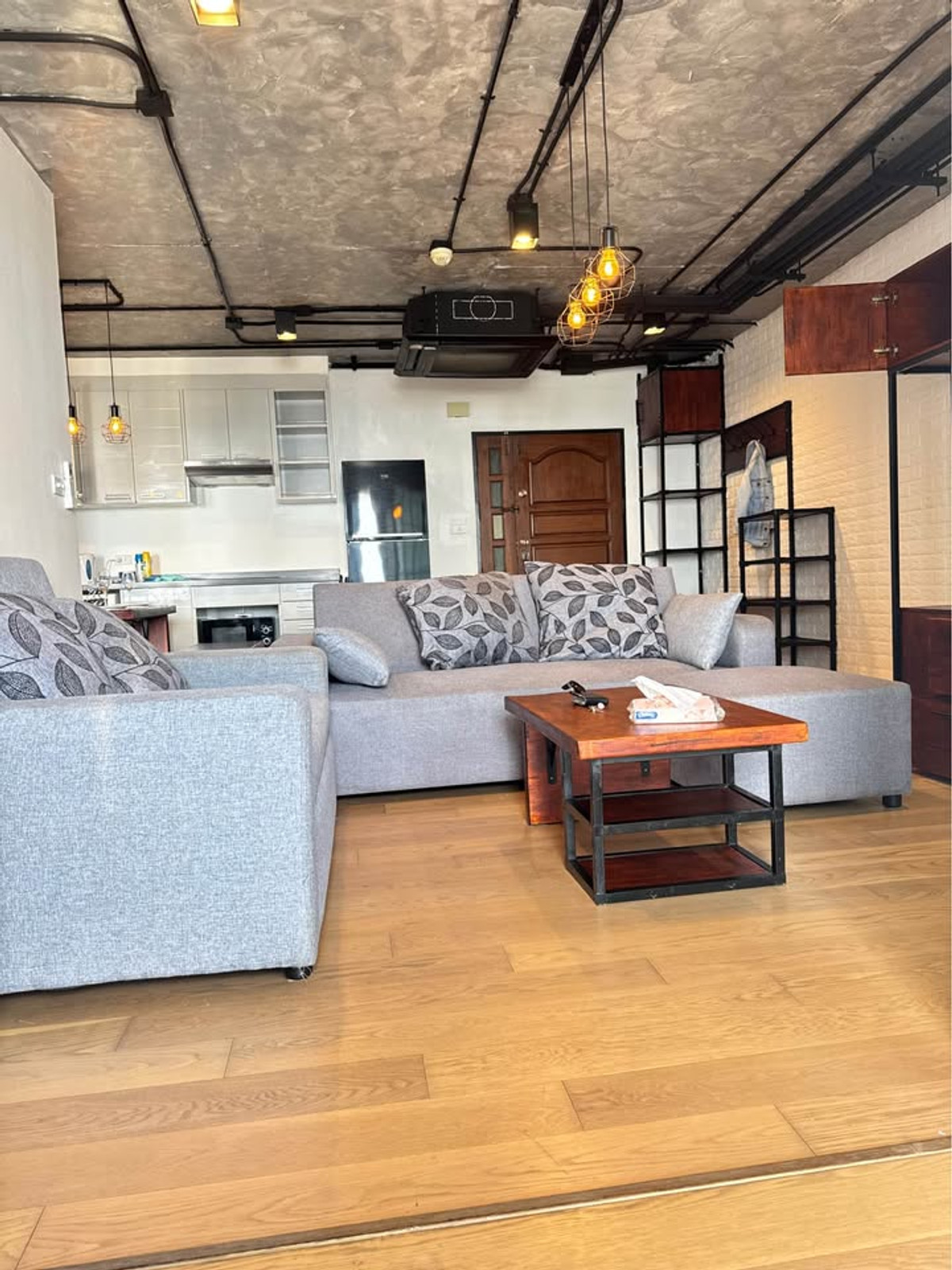 ให้เช่าคอนโดสุขุมวิท อโศก ทองหล่อ : #E340🎉020469 ให้เช่าคอนโด Supalai Place Condominium Sukhumvit 39