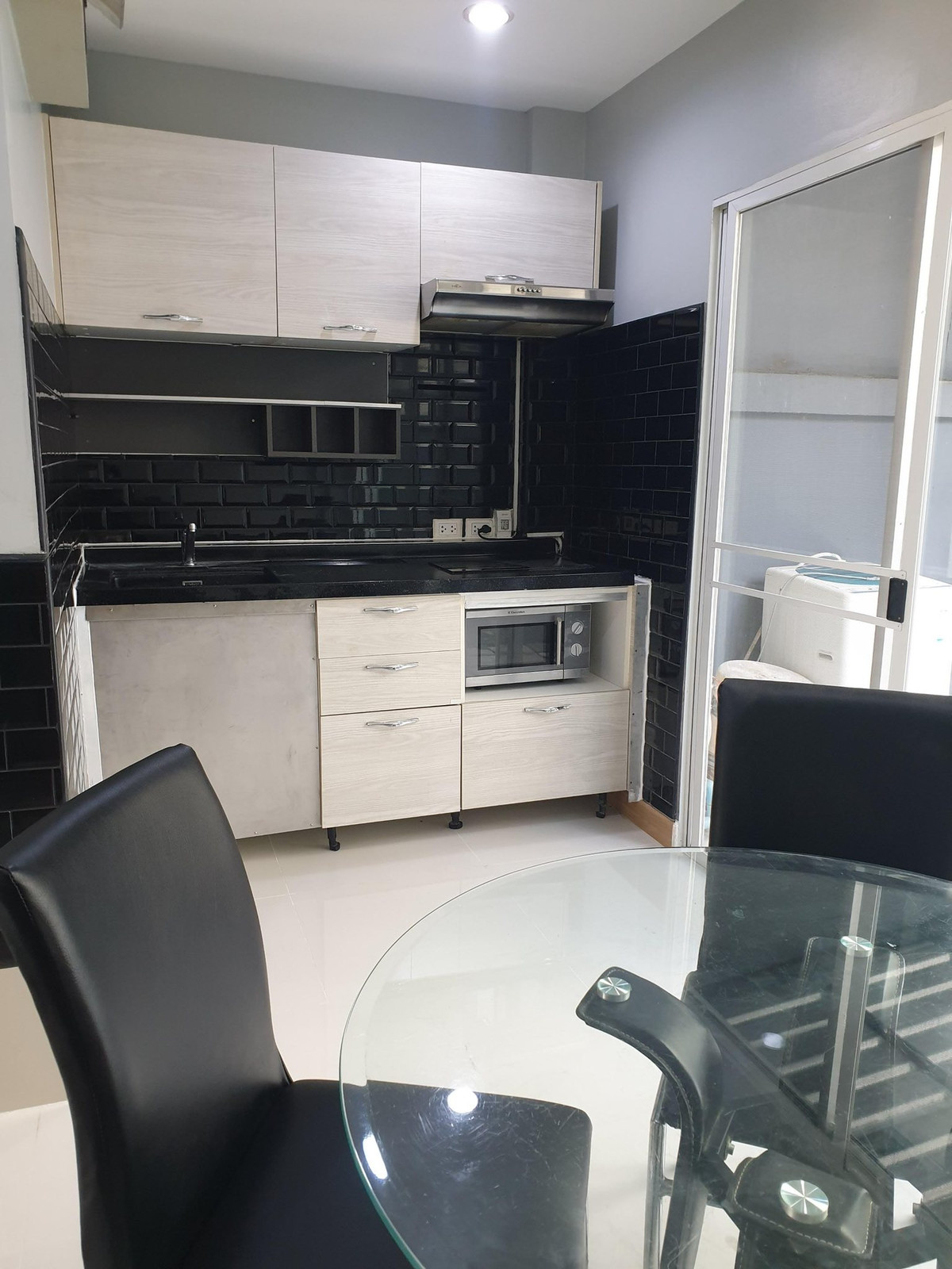 For RentTownhomeSathorn, Narathiwat : S04-0113 Townhome for Rent: Thanapat Haus Sathorn-Narathiwas (Rama 3)