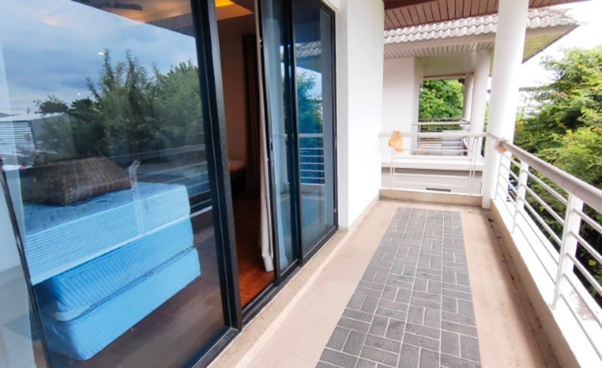 ขายบ้านนนทบุรี บางใหญ่ บางบัวทอง : 🔥ขายด่วนบ้าน Nichada Maison (4 ห้องนอน 4 ห้องน้ำ) มีสระว่ายน้ำส่วนตัว Unfurnished 