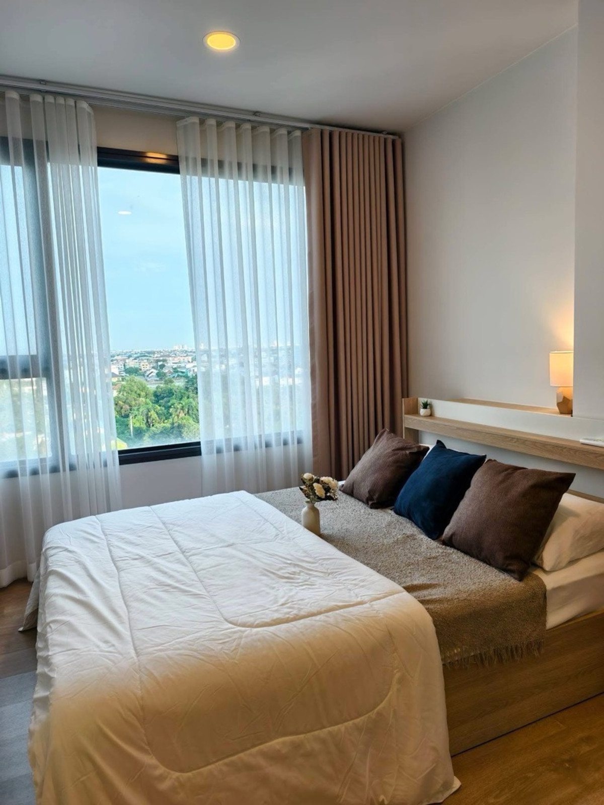 ให้เช่าคอนโดเกษตรศาสตร์ รัชโยธิน : 🔥🏙️ ลดราคาพิเศษ | ใกล้ ม.เกษตร + มีรถรับส่ง BTS | Chewathai Kaset-Nawamin 🚄💖