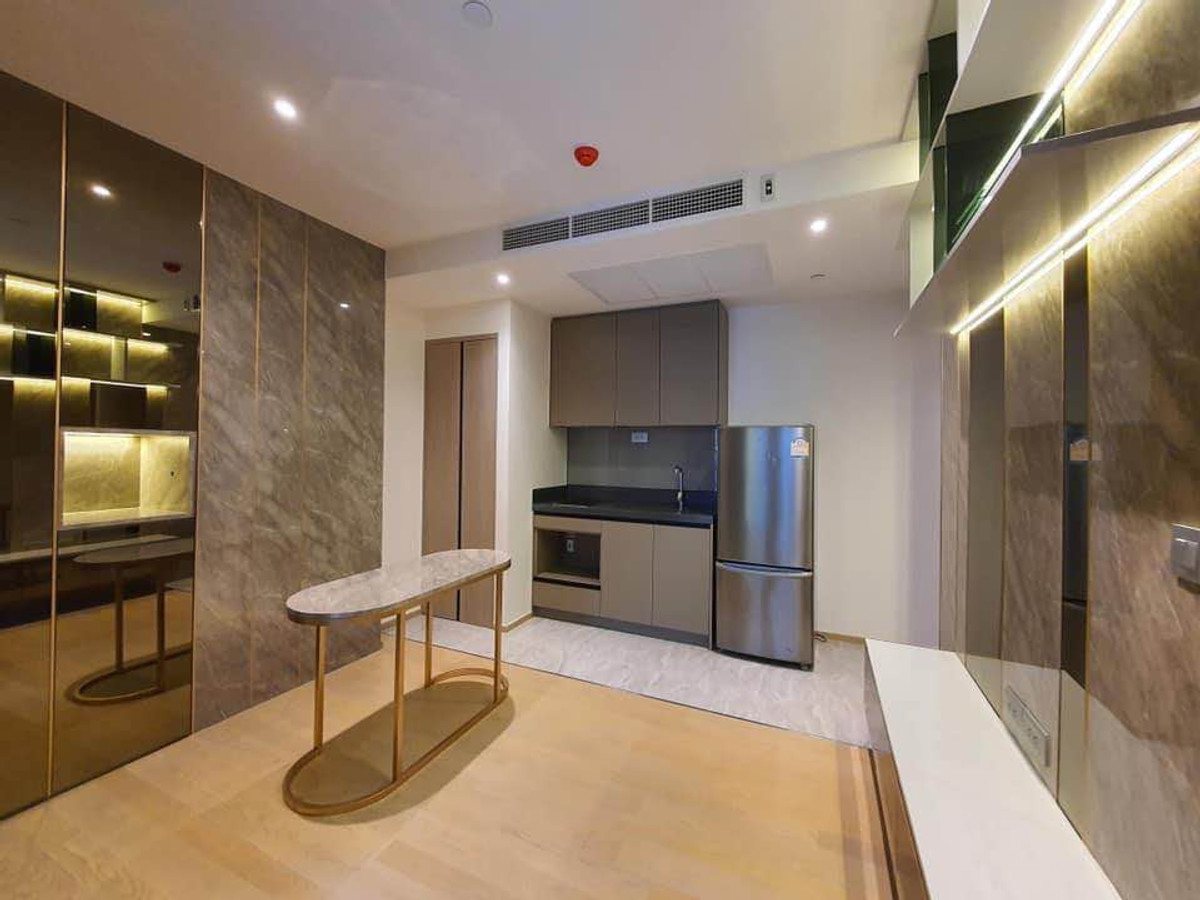 ให้เช่าคอนโดพระราม 9 เพชรบุรีตัดใหม่ RCA : ᚱ ให้เช่า คอนโด ✅ 1 ห้องนอน 🔥ชั้น 17 Alpha🔥Ashton Asoke – Rama 9 33.5 ตร.ม. ใกล้ MRT พระราม 9 และ เซ็นทรัลพระราม9 ฟอร์จูน