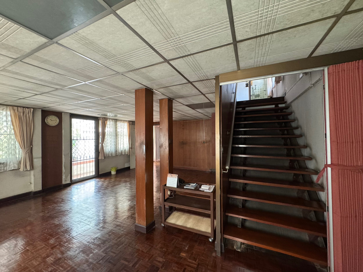 ให้เช่าบ้านสาทร นราธิวาส : ให้เช่า📍บ้านเดี่ยวทำธุรกิจ จาก BTS ช่องนนทรี 1.1 km จากถนนนราธิวาสเพียง 280m