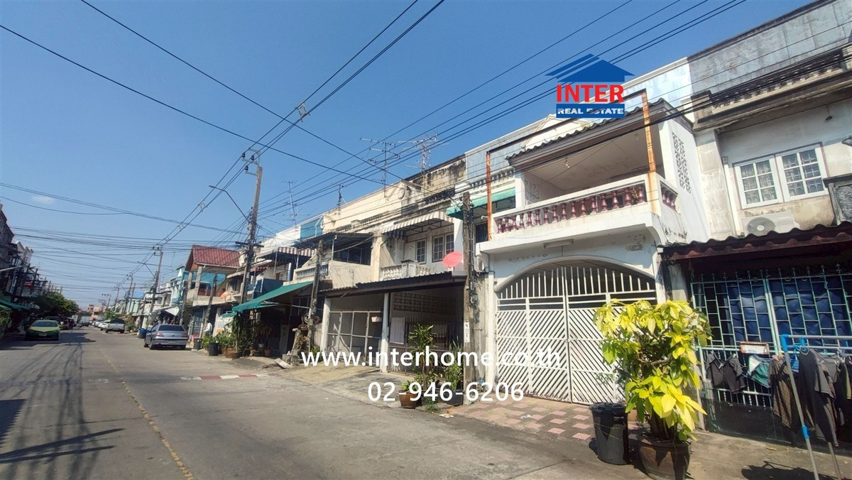 ขายทาวน์โฮมนวมินทร์ รามอินทรา : ทาวน์เฮ้าส์ 2 ชั้น 18 ตร.ว. หมู่บ้านวังทองเฮ้าส์ ใกล้สวนนวมินทร์ ภิรมย์ ซอยนวมินทร์57 ถนนนวมินทร์ ถนนลาดพร้าว เขตบึงกุ่ม กรุงเทพมหานคร