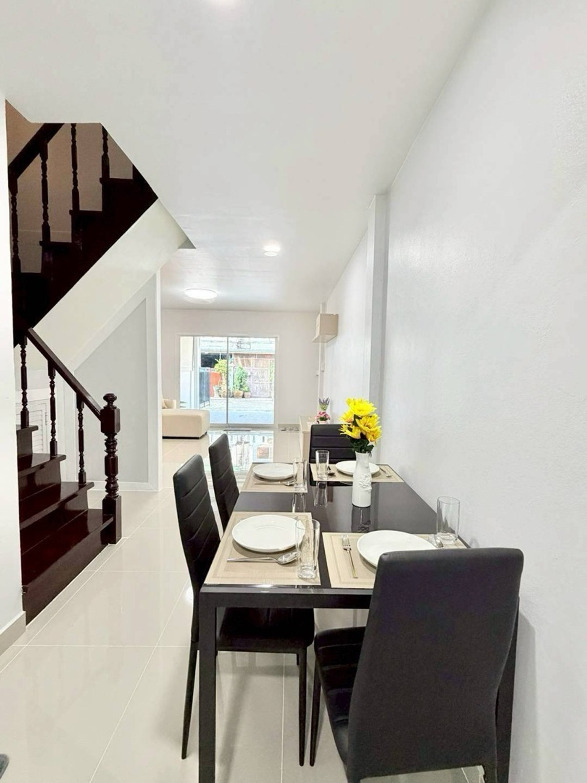 ขายบ้านนนทบุรี บางใหญ่ บางบัวทอง : ฟรีค่าธรรมเนียมการโอนภาษีและอากร