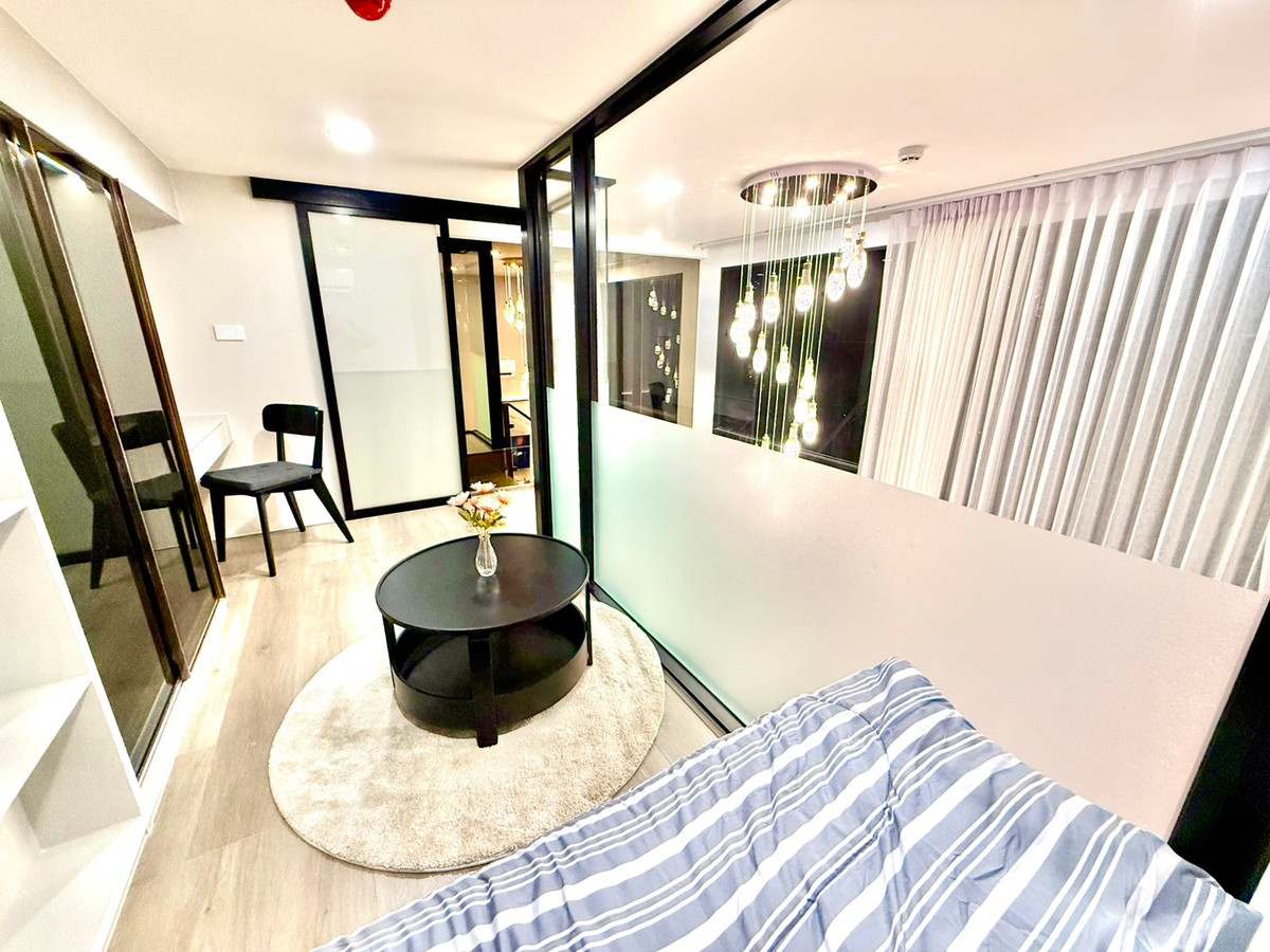 For RentCondoOnnut, Udomsuk : 🏙️ For rent KnightsBridge Space Sukhumvit – Rama 4 ✨ Beautiful room, high ceiling, Duplex style, comfortable, very good location.
