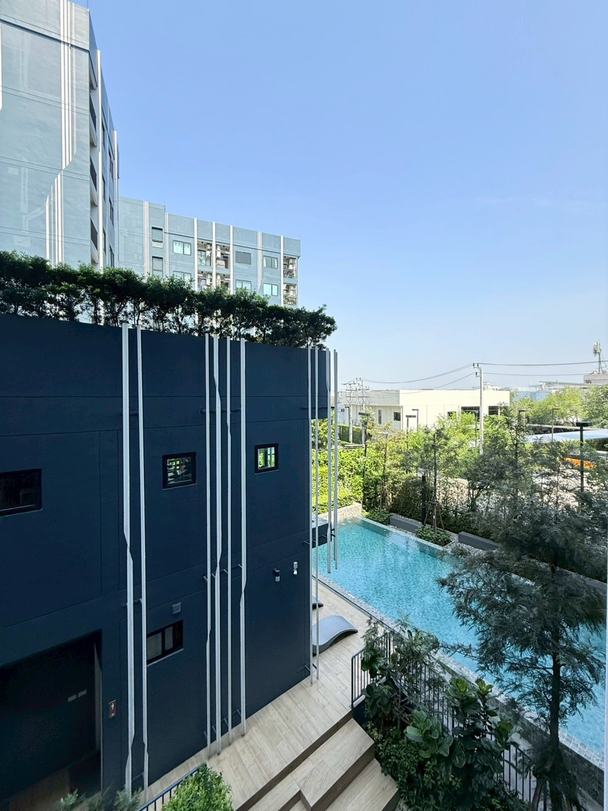 ให้เช่าคอนโดโชคชัย4 ลาดพร้าว71 : ให้เช่าคอนโดชีวาทัยฮอลล์มาร์คลาดพร้าวโชคชัย4 ห้องใหญ่ตรงปกใกล้รถไฟฟ้า