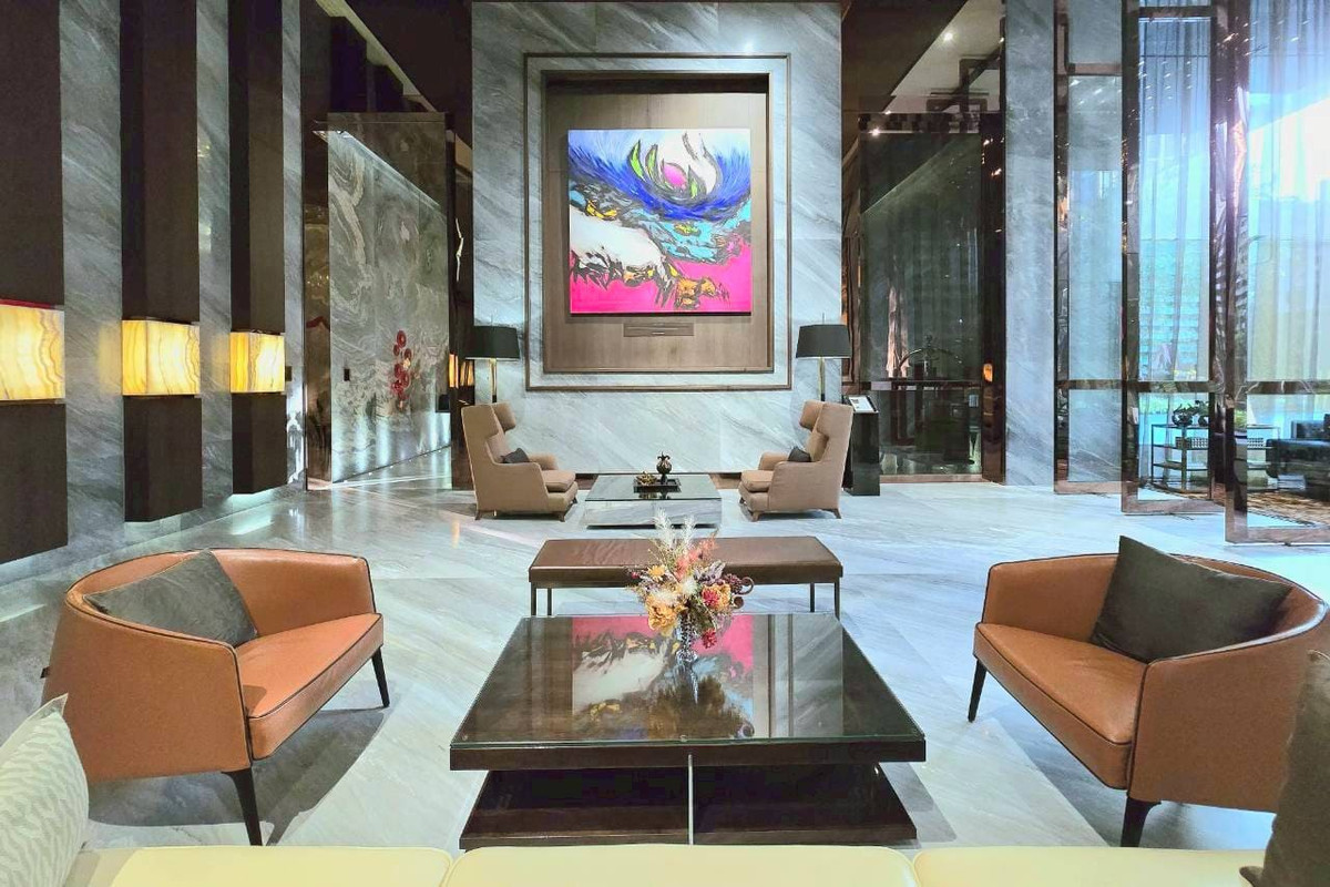 CondoSukhumvit, Asoke, Thonglor : RC033526 Condo 2 beds for rent/sale at VITTORIO Sukhumvit 39 near BTS Phrom Phong