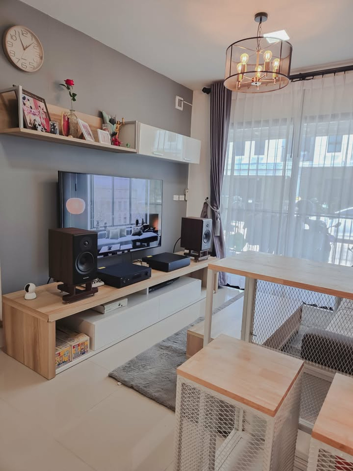 ขายทาวน์โฮมขอนแก่น : ทาวน์โฮม 2 ชั้น พฤกษา แอร์พอร์ต แต่งสวย ใกล้สนามบินขอนแก่น เฟอร์ครบ หิ้วกระเป๋าเข้าอยู่ได้เลย