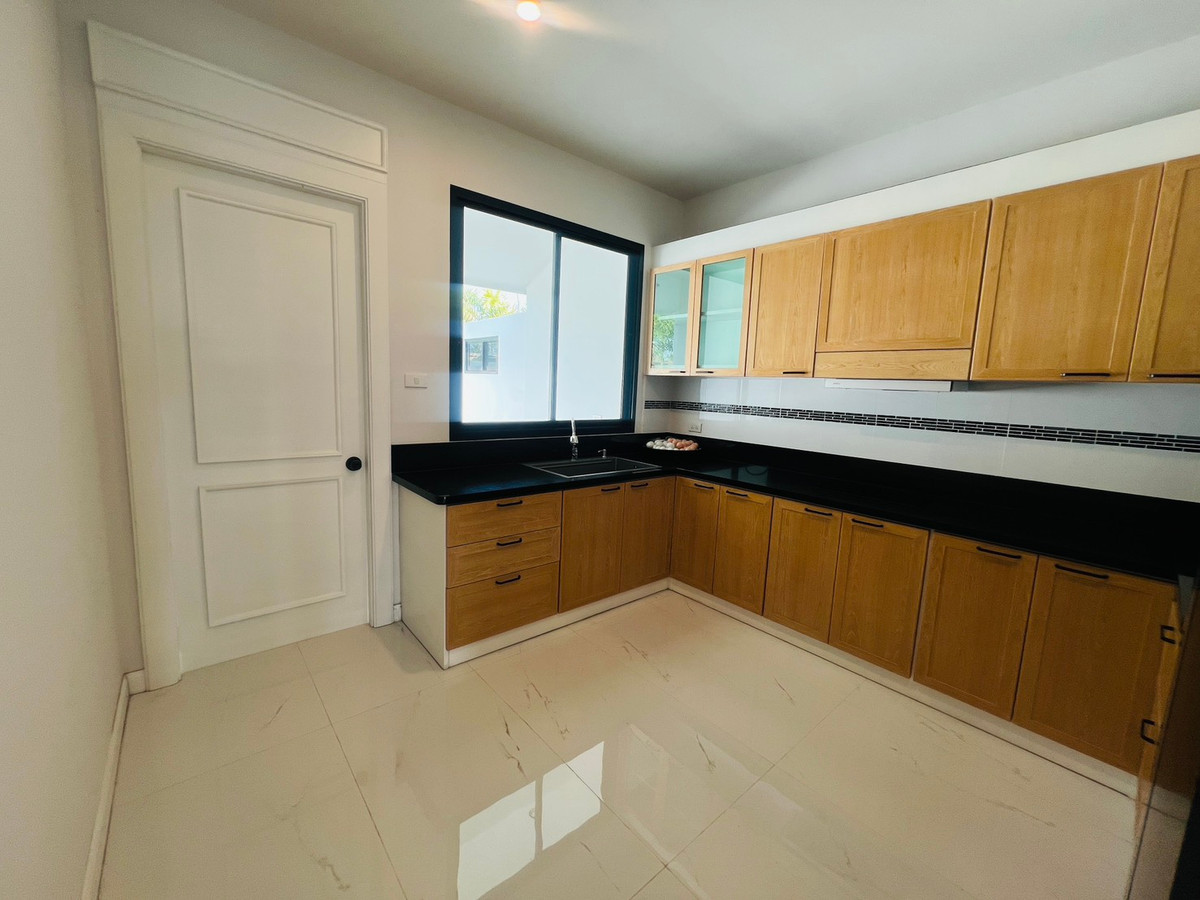 ขายบ้านพัทยา บางแสน ชลบุรี สัตหีบ : บ้านเดี่ยว นิบบาน่า เชด /  4 ห้องนอน (ขาย), House Nibbana Shade / 4 Bedrooms (FOR SALE) AM112