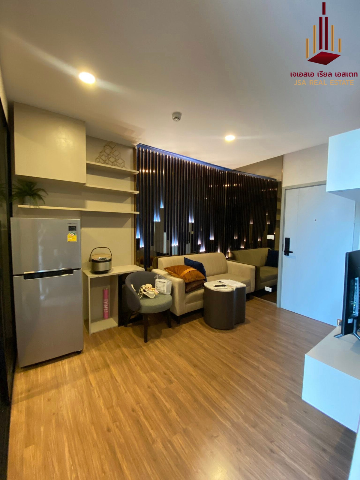 ให้เช่าคอนโดมีนบุรี-ร่มเกล้า : ✨ For Rent: The Origin Ram 209 Interchange Condo ✨  💰 Only 13,000 THB/month