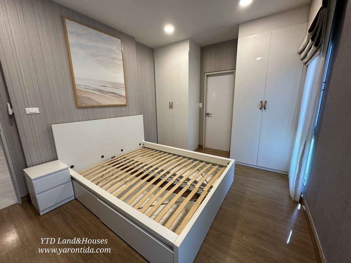 For RentHouseBangna, Bearing, Lasalle : For Rent ​​​​Centro Bangna, new design detached house next to Mega-Bangna 135,000 Baht/Month (Fully furnished).