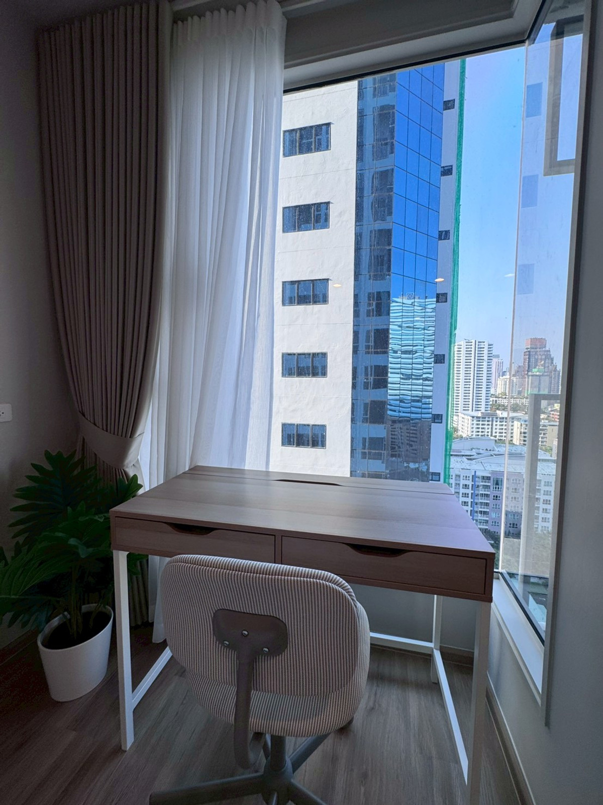 For RentCondoSukhumvit, Asoke, Thonglor : New Renovate FOR RENT Culture Thonglor Studio 26 sq.m. Ready to move in 300 m. to BTS Thonglor 22,000 THB / month