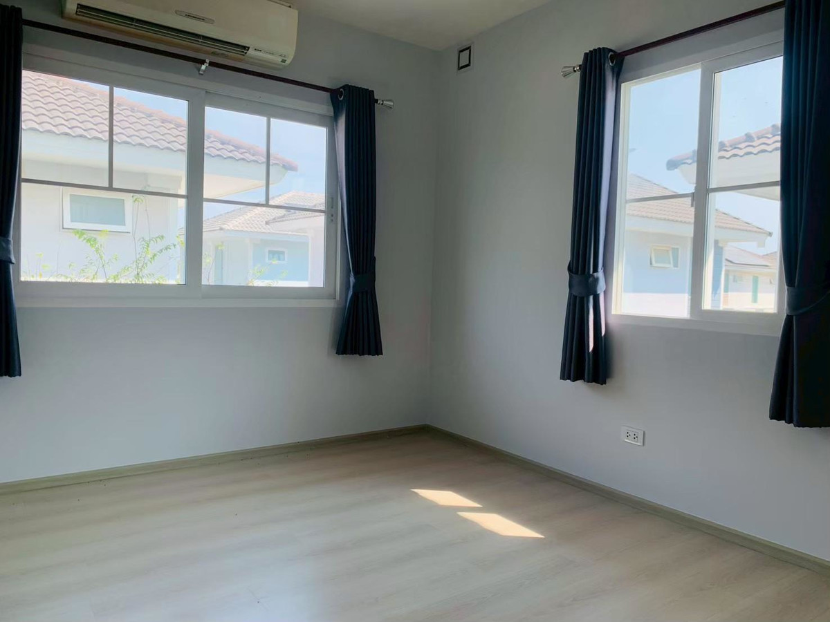 ขายบ้านพุทธมณฑล ศาลายา : 95903 - ขาย บ้านเดี่ยว 2 ชั้น โครงการ Villaggio Pinklao-Salaya ถนนสำเร็จพัฒนา ต.ศาลากลาง อ.บางกรวย จ.นนทบุรี