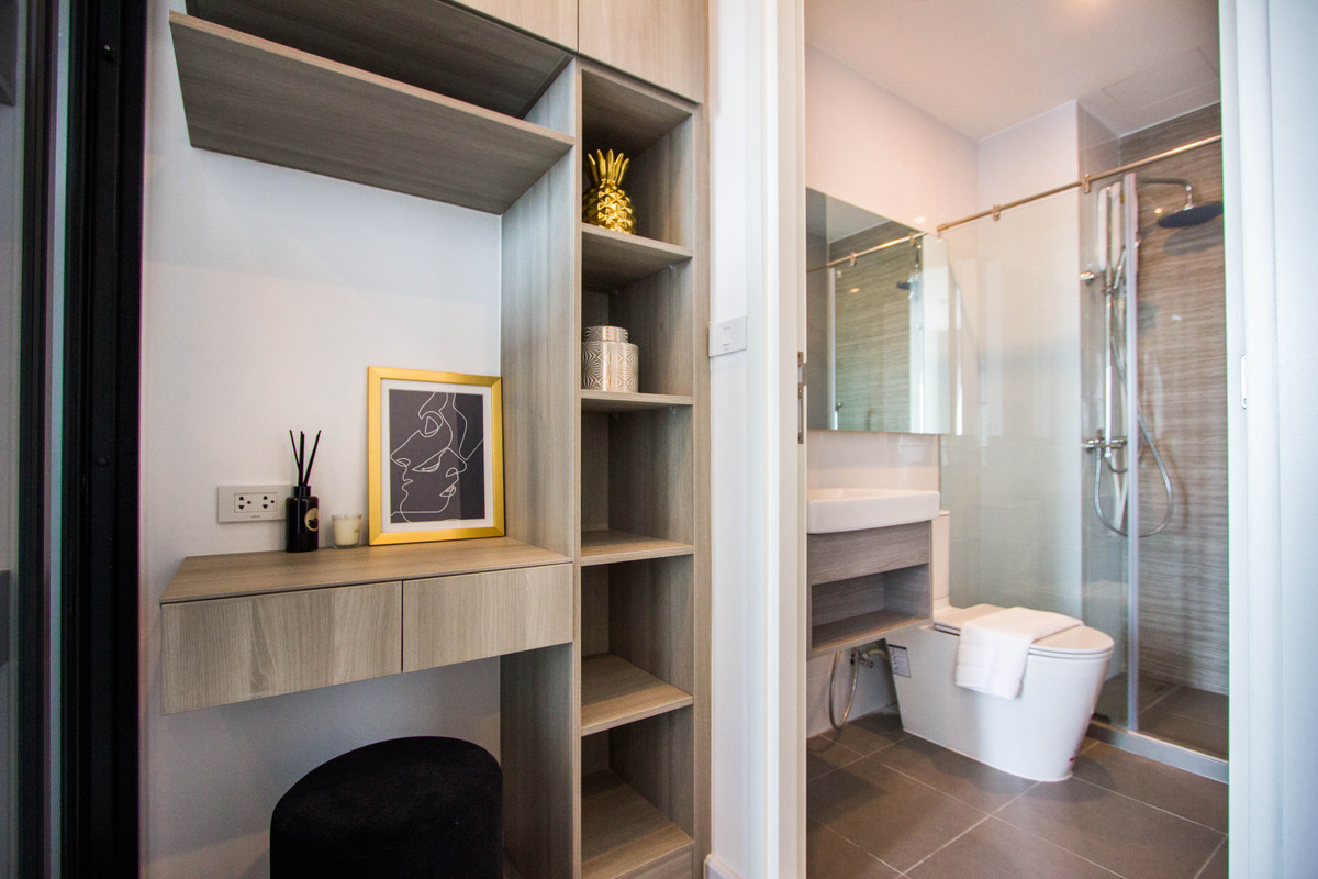 ให้เช่าคอนโดสมุทรปราการ สำโรง : #E239 🎉 270369ให้เช่าคอนโด Knightsbridge Sukhumvit-Thepharak