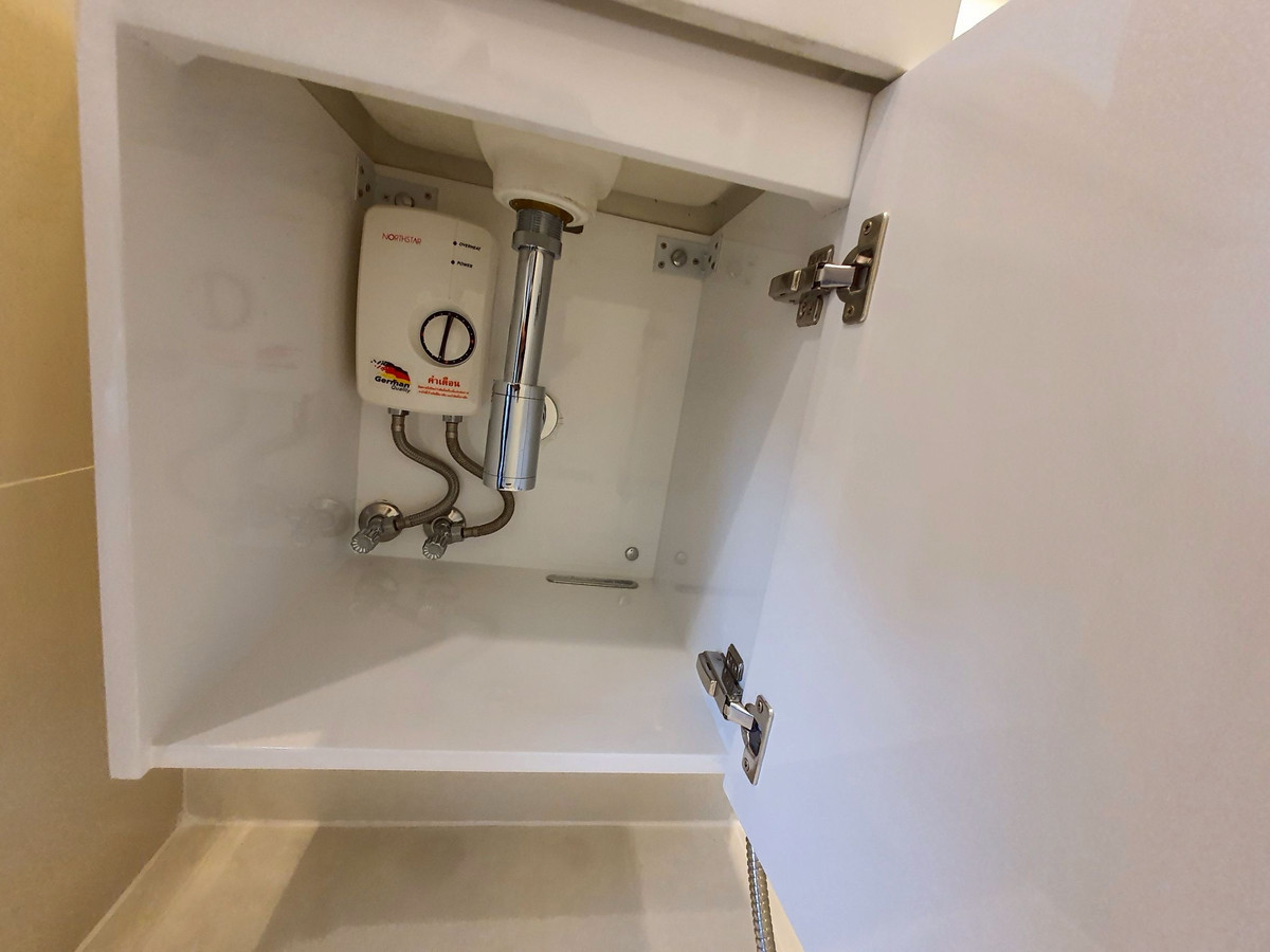 For SaleCondoLadprao, Central Ladprao : The Saint Residences / 2 Bedrooms (sold with tenant), The Saint Residences / 2 bedrooms (sold with tenant) JSMN090