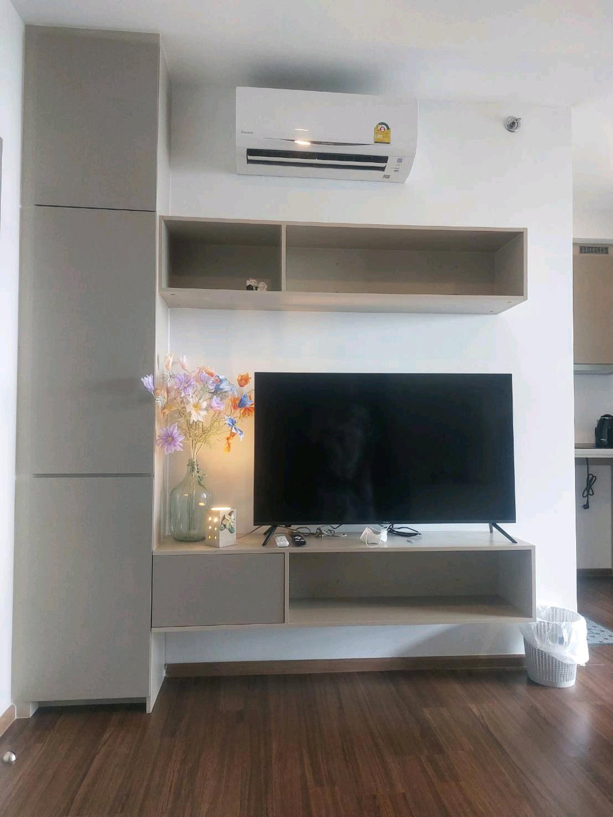 For RentCondoMin Buri, Romklao : (Corner room) Condo for rent, The Origin Ramtamhaeng 209, beautiful room with electrical appliances, complete furniture.