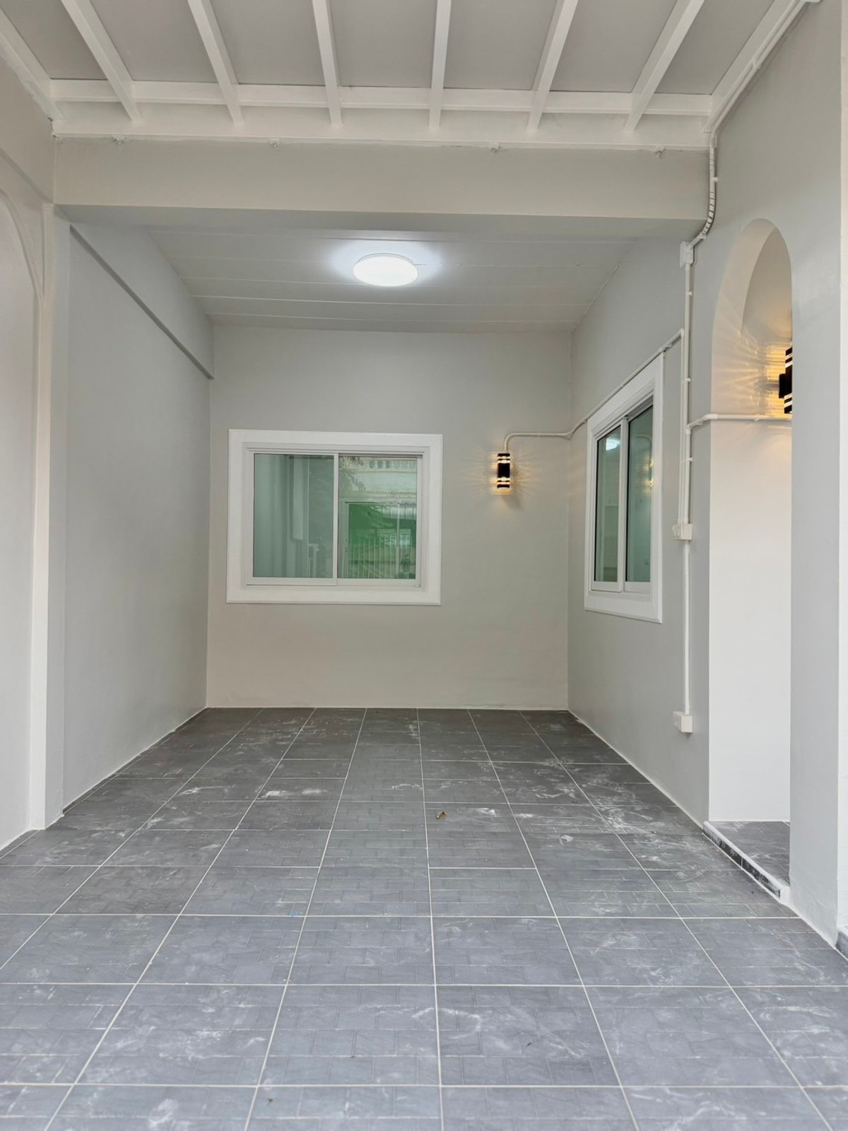 For SaleTownhomeRattanathibet, Sanambinna : Townhouse for sale in Kittiyarak, Sanambinnam, 18 sq m, newly decorated, has a balcony, no flooding, free transfer.