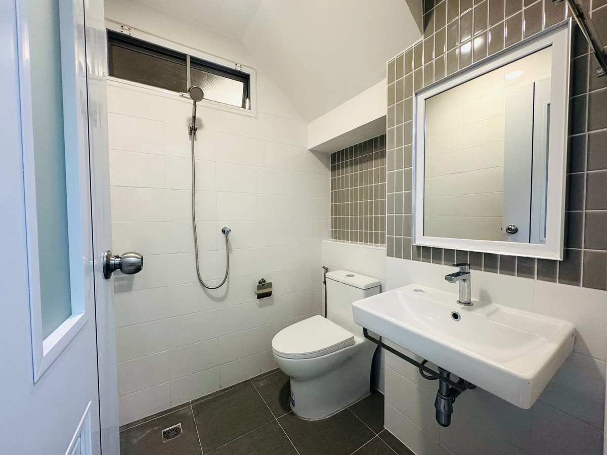 ขายบ้านนนทบุรี บางใหญ่ บางบัวทอง : ขายบ้านเดี่ยว พฤกษ์ลดาบางใหญ่ L&H 50 ตร.ว. แต่งใหม่ทิศใต้ ฟรีเฟอร์ฯ ฟรีโอน