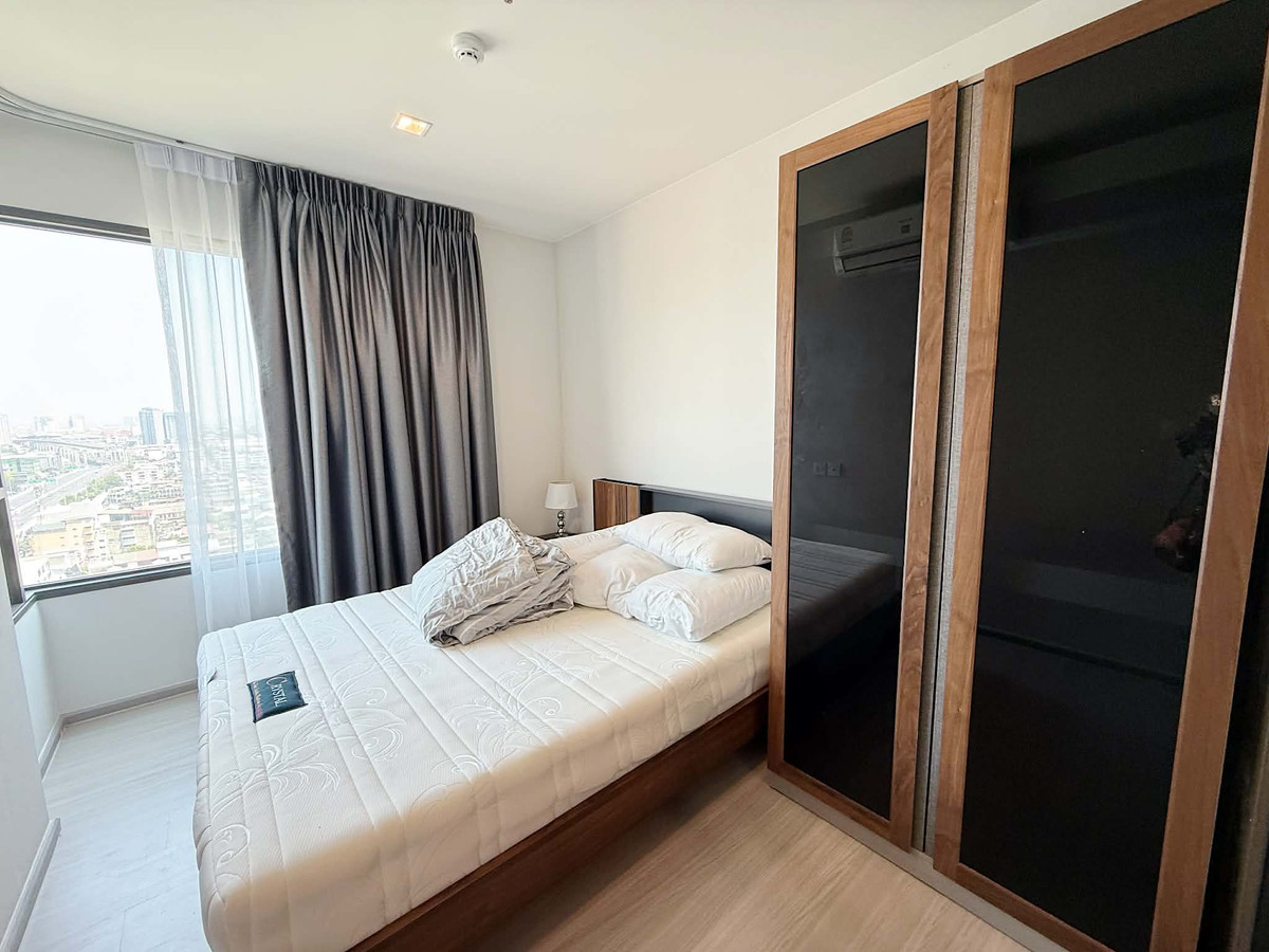 For RentCondoThaphra, Talat Phlu, Wutthakat : ⭐️ Life Sathorn Sierra ⭐️1bedroom plus, beautiful room, fully furnished, ready to move.