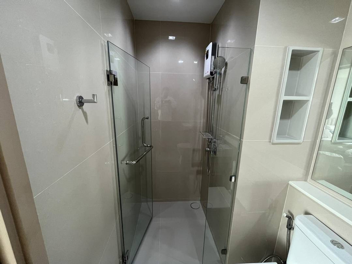 ให้เช่าคอนโดท่าพระ ตลาดพลู วุฒากาศ : ให้เช่า Life sathorn sierra ห้องขนาด 33 ตร.ม. กว้างขวางไม่อึดอัด พร้อมส่วนกลางอลังการสไตล์ Forest Park ใจกลางสาทร-ท่าพระ