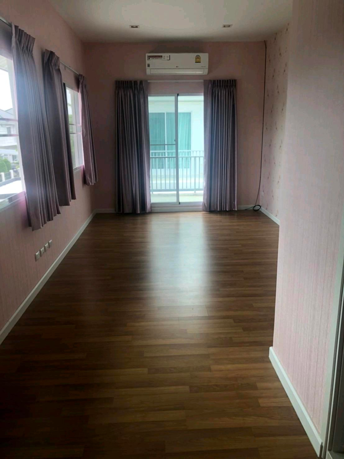 For RentHouseNonthaburi, Bang Yai, Bangbuathong : For rent Perfect Park Bang Bua Thong