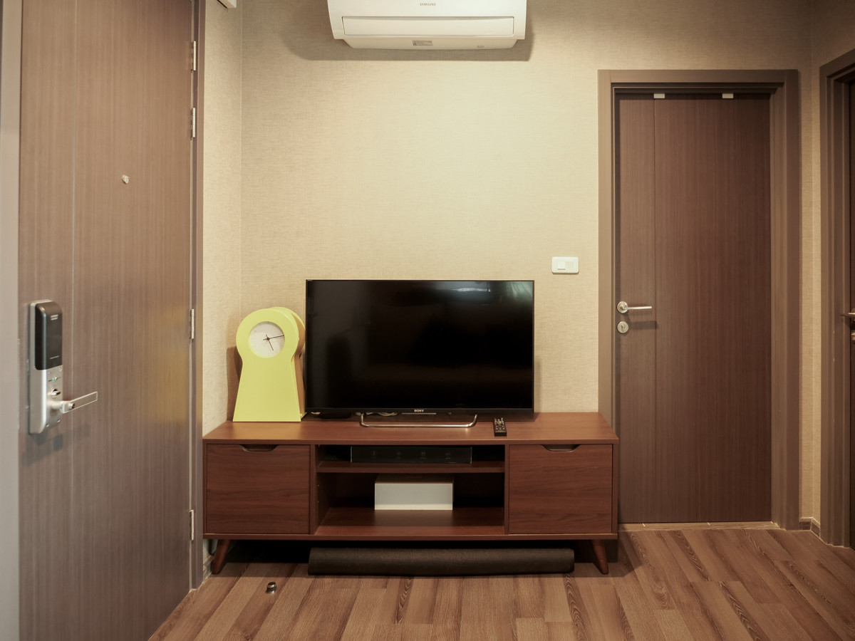 ให้เช่าคอนโดอ่อนนุช อุดมสุข : 👉 🚨 14,500 ด่วน! The Base Park West ชั้น 28 ห้องสวย Built-in ครบ