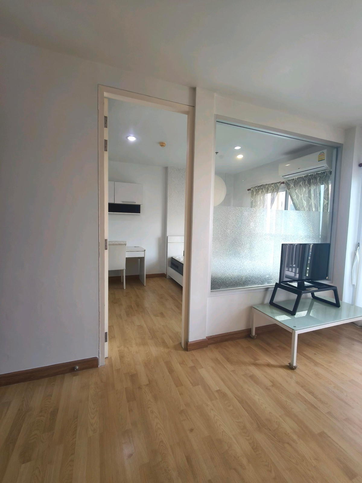 ให้เช่าคอนโดท่าพระ ตลาดพลู วุฒากาศ : ให้เช่าคอนโด 1 ห้องนอน เดอะพาร์คแลนด์ตากสิน-ท่าพระ ห้องพร้อมอยู่