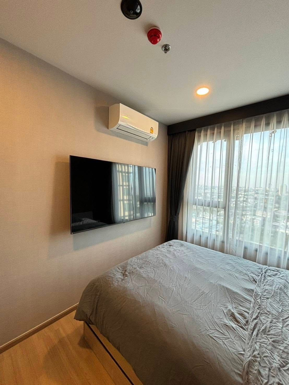 ให้เช่าคอนโดเกษตรศาสตร์ รัชโยธิน : ⚜️ปล่อยเช่า Chewathai Kaset - Nawamin (ชีวาทัย เกษตร - นวมินทร์) สนใจสอบถาม แอดไลน์ 🆔  𝐈𝐃 𝐋𝐢𝐧𝐞 : @glorious1 หรือ https://lin.ee/897Debr โทร 099 498 2461