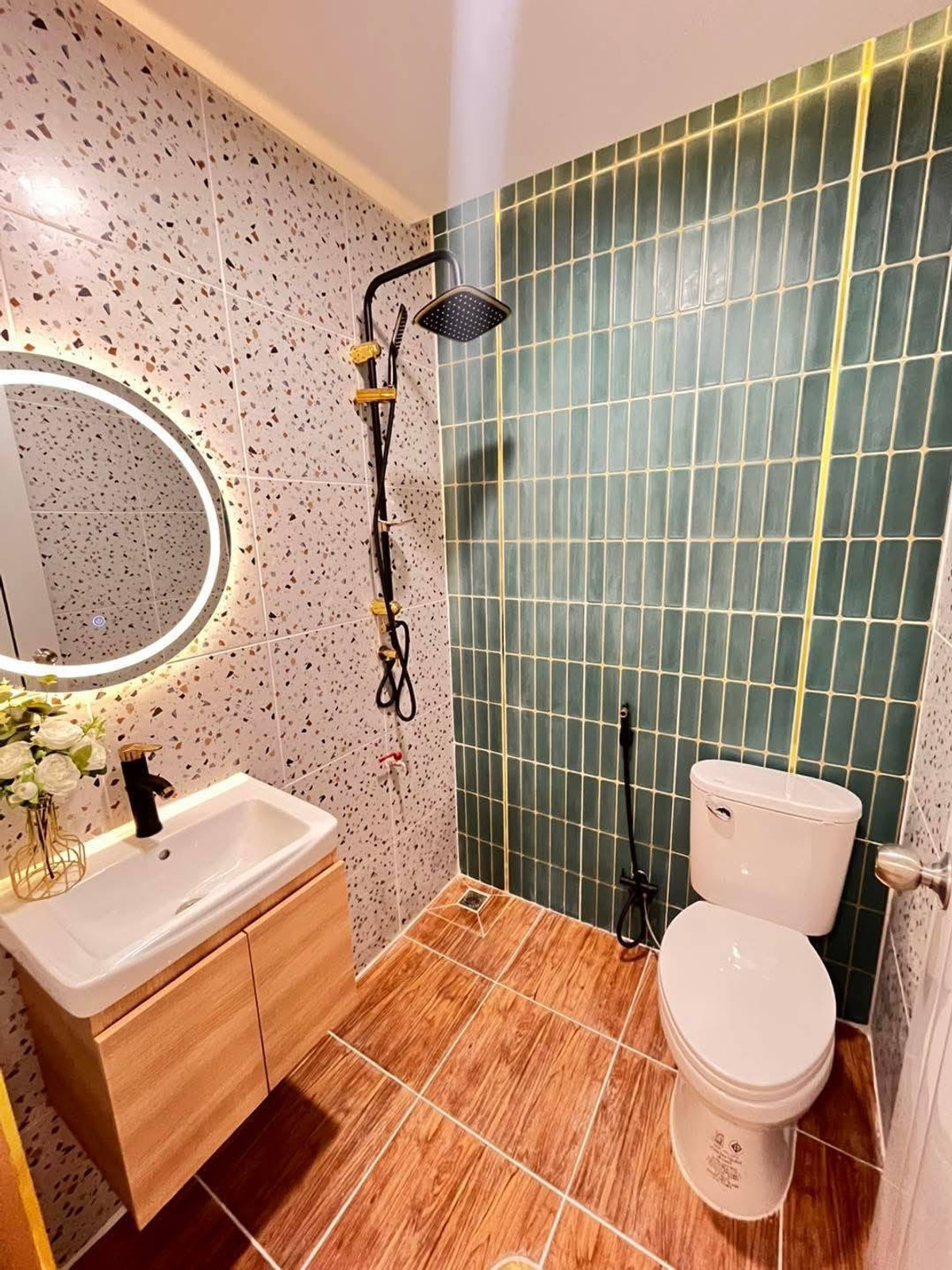 ขายทาวน์โฮมนนทบุรี บางใหญ่ บางบัวทอง : ขายทาวน์เฮาส์พระปิ่น 3 บางใหญ่ 17 ตร.ว. 3 นอน แต่งใหม่มีระเบียง ฟรีเฟอร์ฯ ฟรีโอน