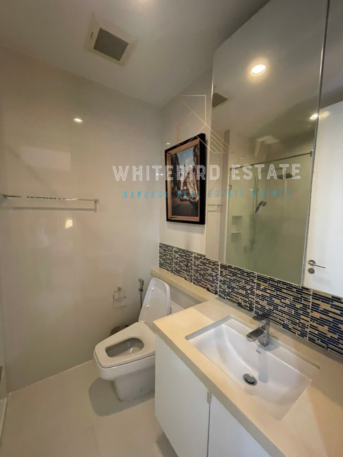 ให้เช่าคอนโดลาดพร้าว เซ็นทรัลลาดพร้าว :  💥 FOR RENT   :  M Ladprao  Condo   💥   Only  Small Dog  Allowed  💥   