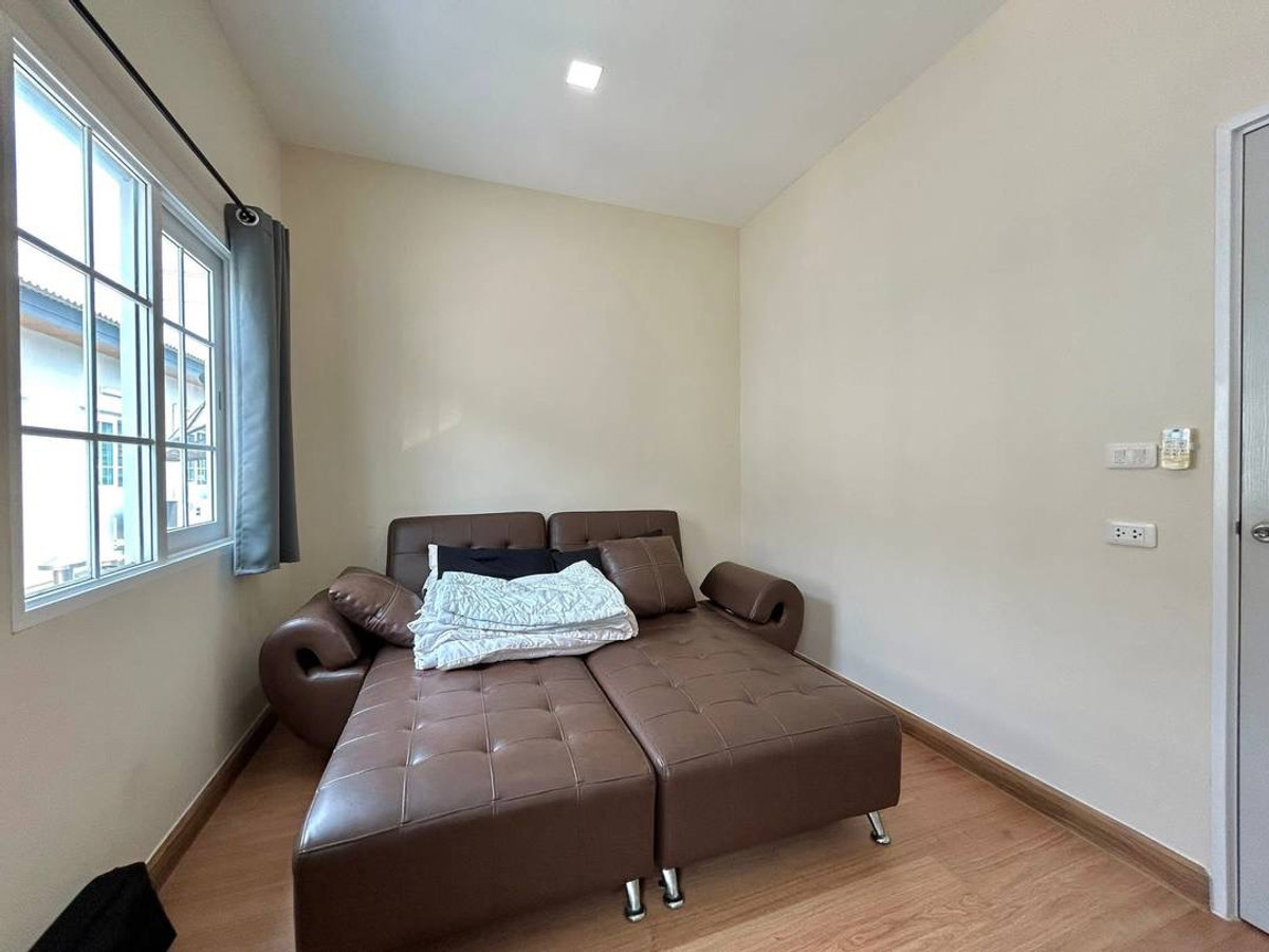 ขายทาวน์โฮมแจ้งวัฒนะ เมืองทอง : ขายด่วน! โกลเด้น ทาวน์ 2 งามวงศ์วาน-ประชาชื่น Golden Town 2 Ngamwongwan - Prachachuen