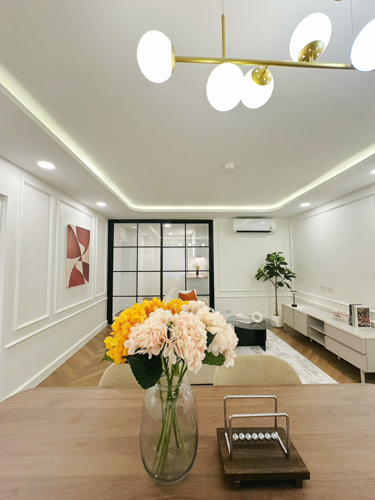 ขายคอนโดรัชดา ห้วยขวาง : ขาย คอนโด2นอน ห้องใหญ่62ตร.ม. รีโนเวทPremium ใหม่ เลี้ยงสัตว์ได้! ย่านห้วยขวาง-เหม๋งจ๋าย-รามอินทรา พร้อมอยู่ นัดชมเลย 084-976-1441