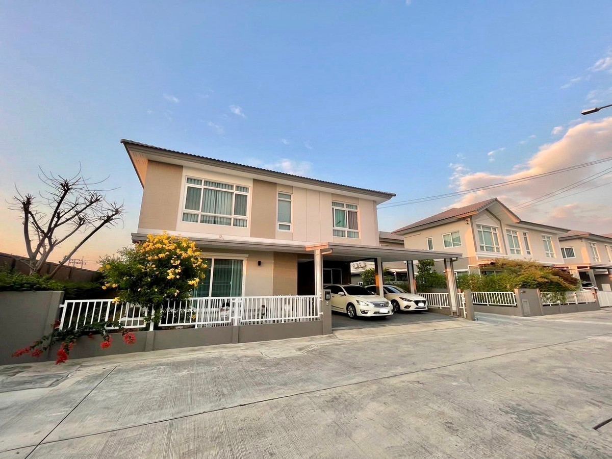 ขายบ้านพระราม 5 ราชพฤกษ์ บางกรวย : คาซ่า วิลล์ ปิ่นเกล้า - ศรีรัช / 3 ห้องนอน (ขาย), Casa Ville Pinklao - Sirat / 3 Bedrooms (FOR SALE) BNS032