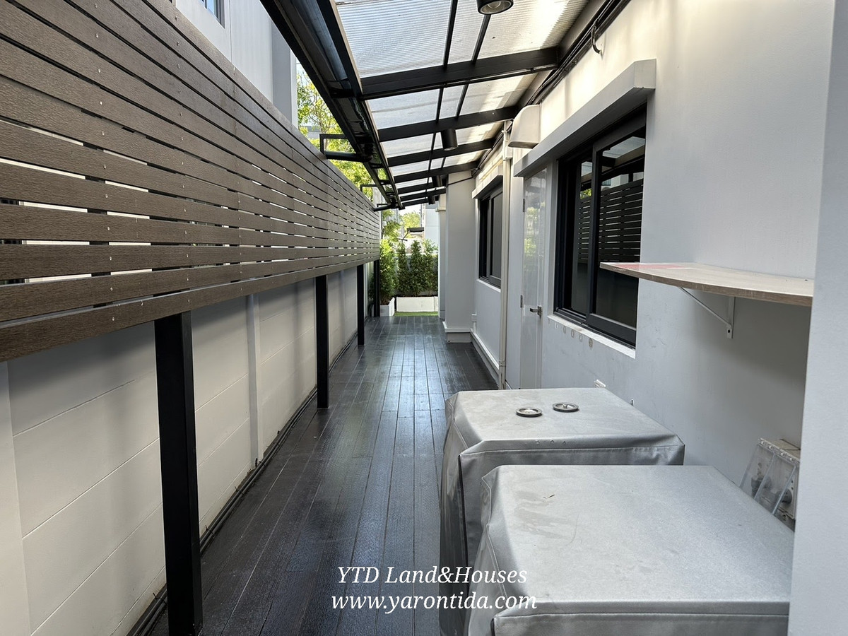 For RentHouseBangna, Bearing, Lasalle : For Rent ​​​​Centro Bangna, new design detached house next to Mega-Bangna 135,000 Baht/Month (Fully furnished).