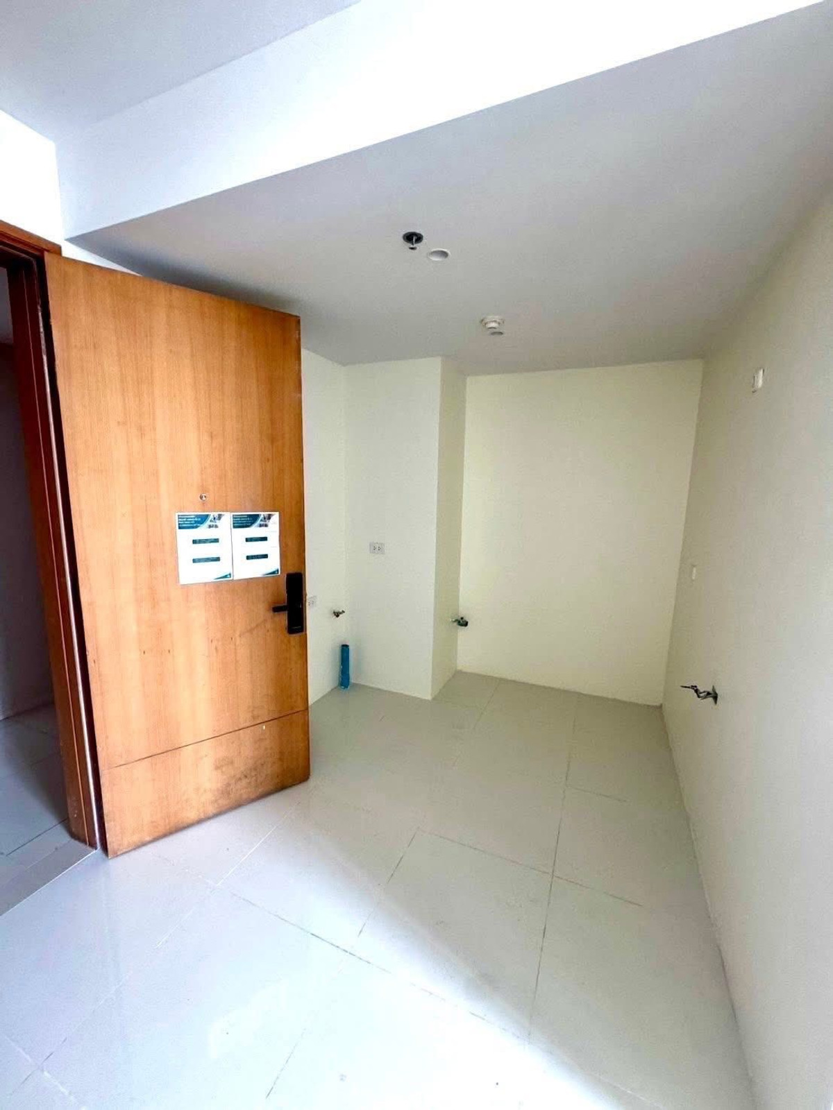 ขายคอนโดพระราม 9 เพชรบุรีตัดใหม่ RCA : Villa Asoke / Duplex 2 Bedrooms (FOR SALE), วิลล่า อโศก / ดูเพล็กซ์ 2 ห้องนอน (ขาย) TARN312
