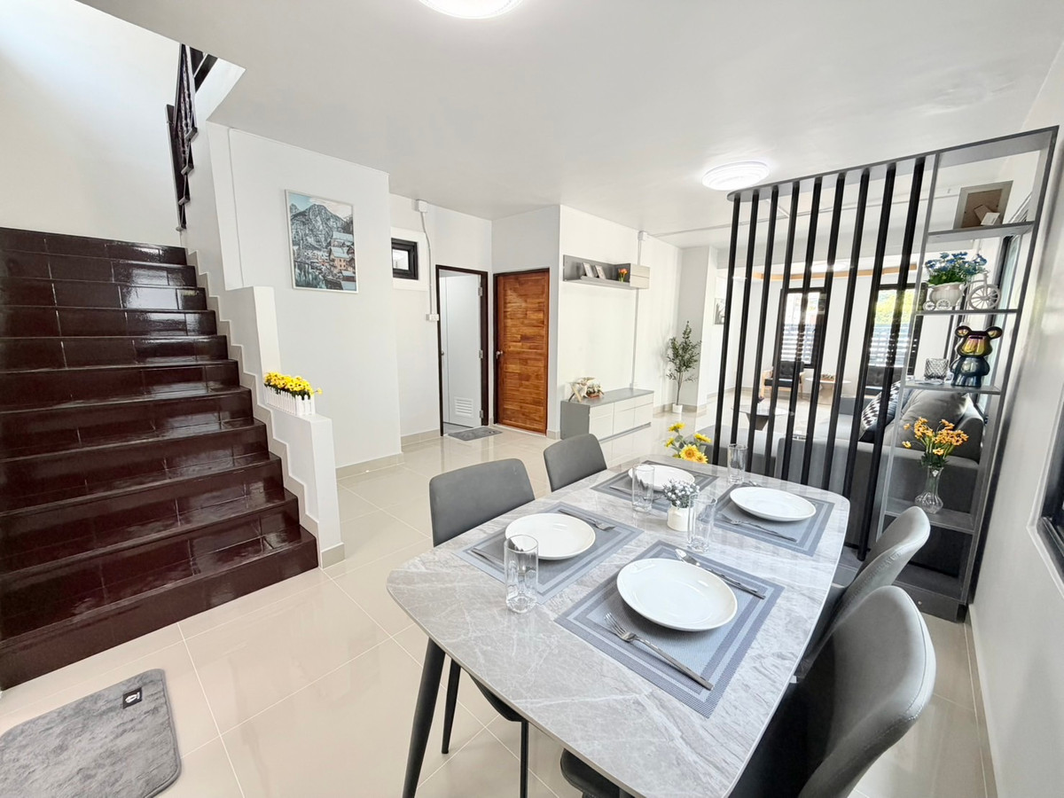 ขายนนทบุรี บางใหญ่ บางบัวทอง : ขายบ้านแฝด พฤกษา 14A หลังมุมติดสวน 53.3 ตร.ว. 5 นอน ครัวกว้าง ฟรีโอน