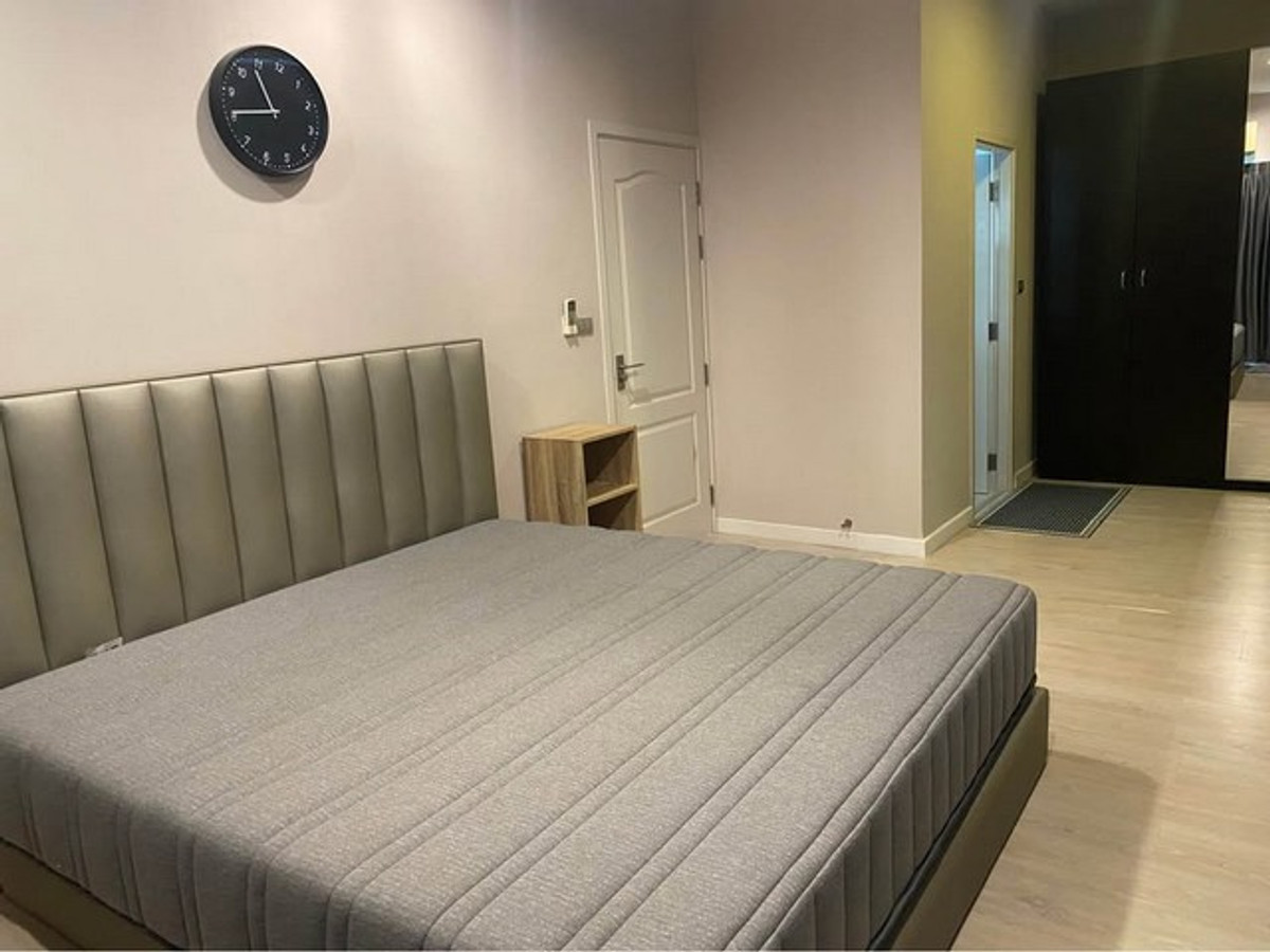 ให้เช่าบ้านลาดกระบัง สุวรรณภูมิ : HR3351 ให้เช่าบ้านเดี่ยว 2 ชั้น Perfect Place วงแหวน-รามคำแหง (เฟส 2) เงียบสงบ เป็นส่วนตัว | เชื่อมต่อกรุงเทพกรีฑาตัดใหม่ | พร้อมเข้าอยู่ทันที