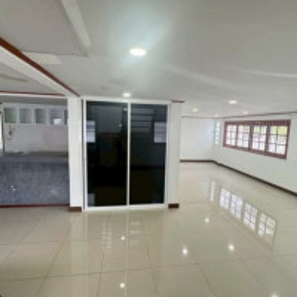 ขายบ้านพัฒนาการ ศรีนครินทร์ : บ้านเดี่ยว เมืองทอง 2 โครงการ 3 พัฒนาการ ที่ดินใหญ่ 90 ตร.ว. 5 นอน 4 น้ำ 15.5 ล้าน ทำเลดีสวนหลวง เงียบสงบเป็นส่วนตัว ใกล้สวนหลวง ร.9 และรถไฟฟ้า 