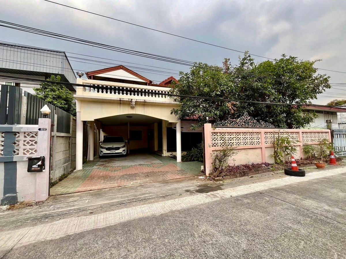For SaleHouseRama5, Ratchapruek, Bangkruai : Detached House Tiwanon 14 Alley Yaek 4 / 3 Bedrooms (FOR SALE) BNS025