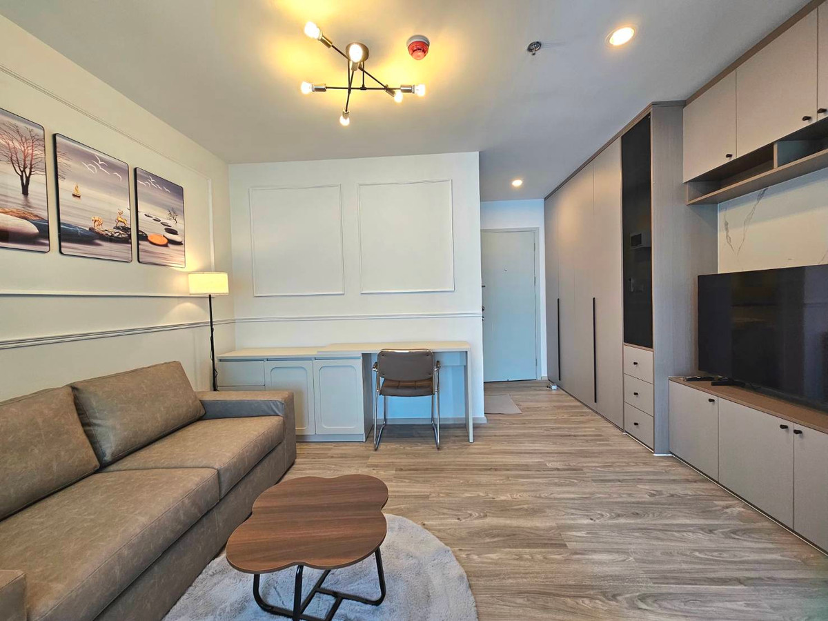 For RentCondoBangna, Bearing, Lasalle : For rent: bedroom, bathroom, Regent Home Bangna (new project)