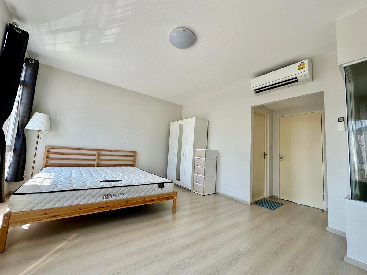 For SaleTownhomeSamut Prakan,Samrong : For Sale: 2-Storey Townhome at Indy 2 Srinakarin Quality by Land & Houses | Move-in Ready | Great Value Near Mega Bangna & B