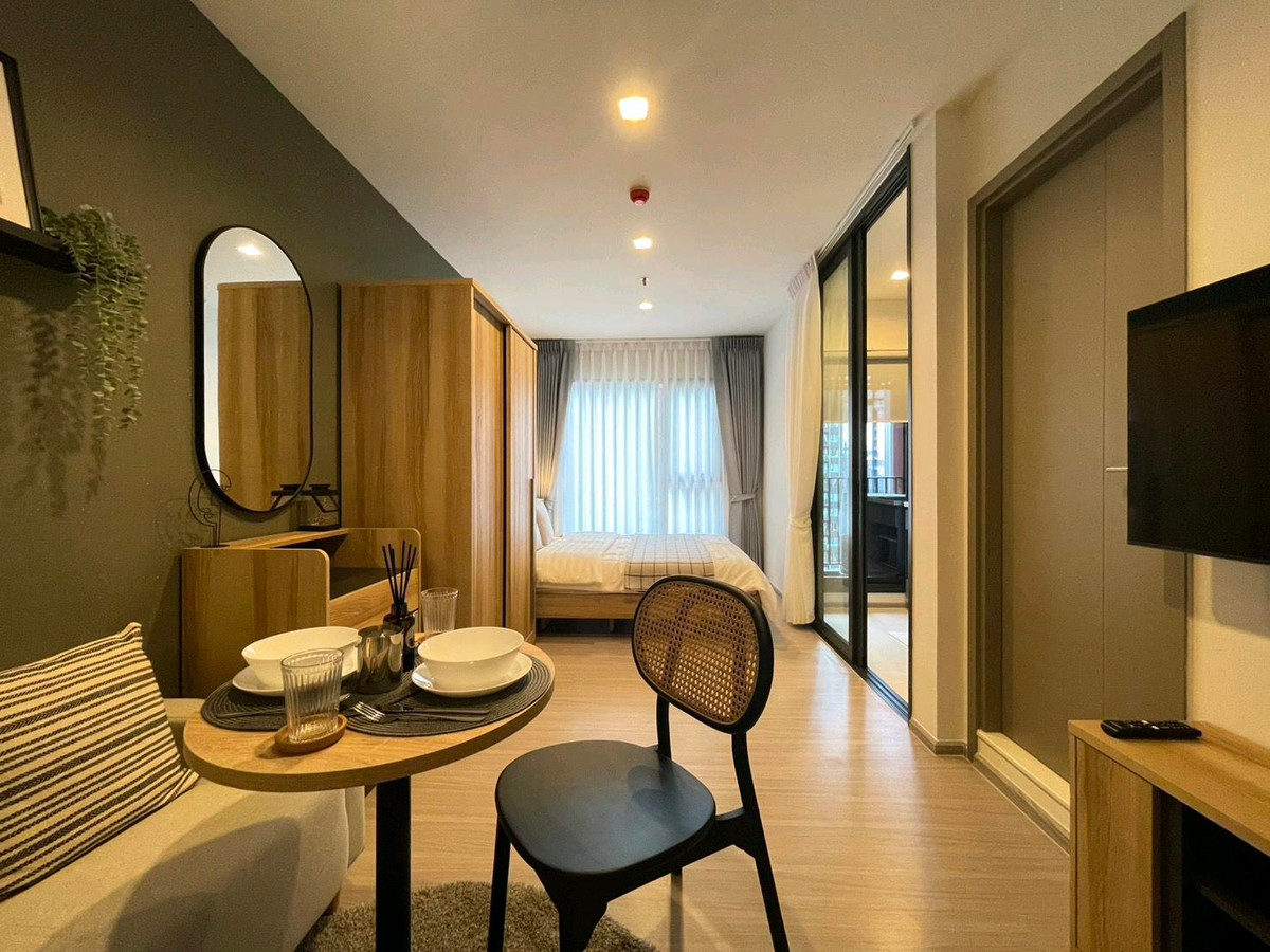 ให้เช่าคอนโดพระราม 9 เพชรบุรีตัดใหม่ RCA : Life Asoke Hype for rent