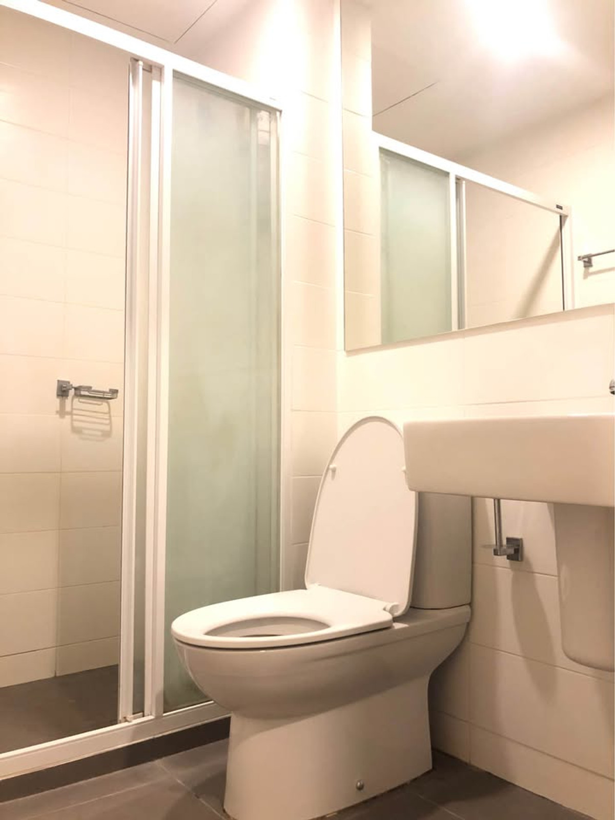 For RentCondoSamut Prakan,Samrong : 🔥 For rent Pause Sukhumvit 115 (Pause Sukhumvit 115)🔥 📍 Near BTS Pu Chao 🚆 Sukhumvit 115 location, convenient travel.